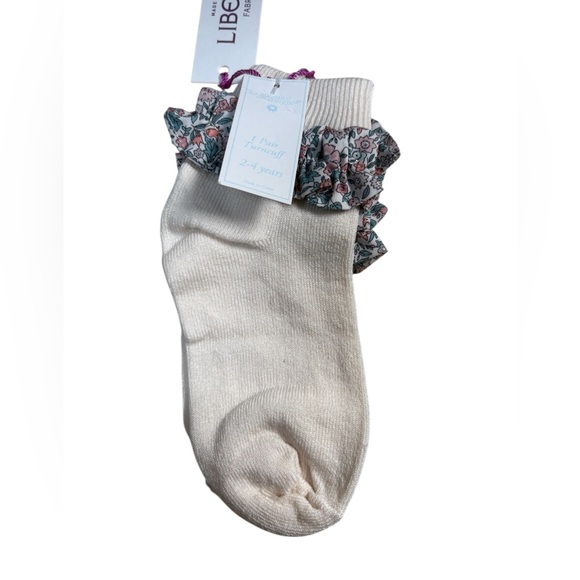 Edgehill Collection Cream Socks with Floral Ruffle - Picture 3 of 3